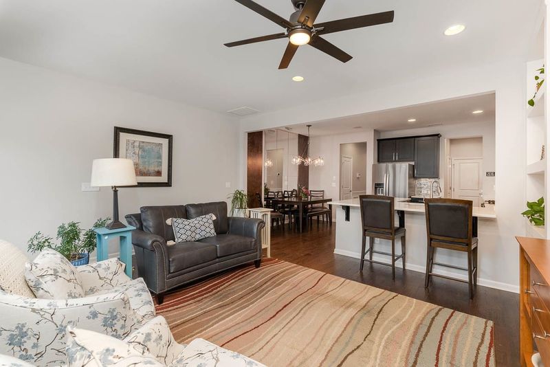 125 Rubrum Dr, Hillsborough, NC 27278
