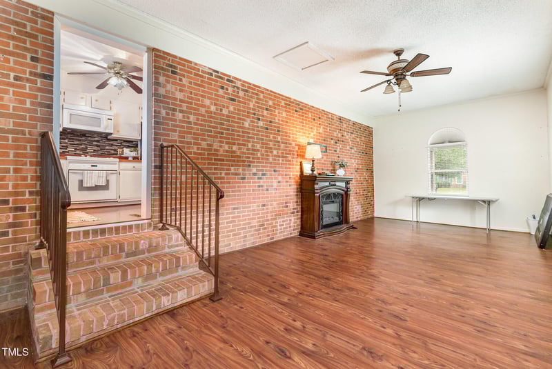 125 Sandy Dr, Goldsboro, NC 27534