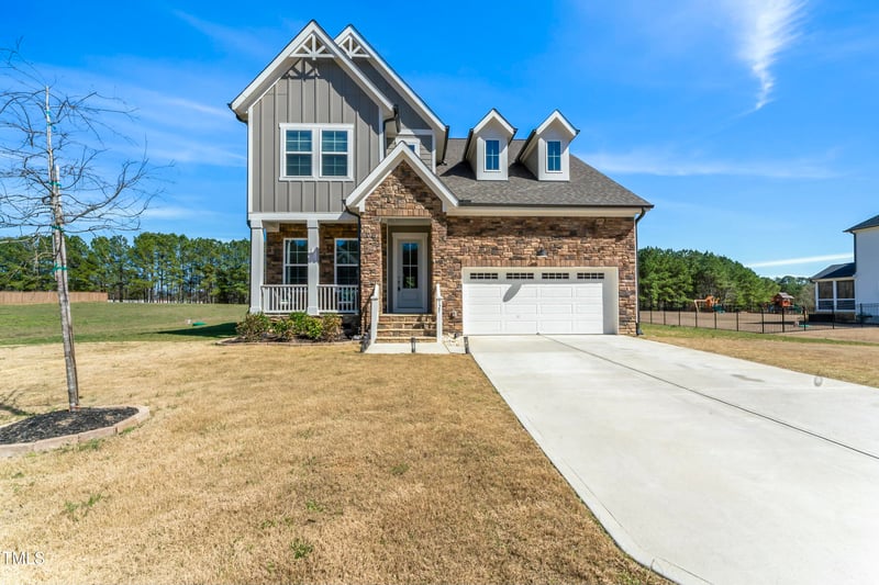 125 Scotland Dr, Youngsville, NC 27596