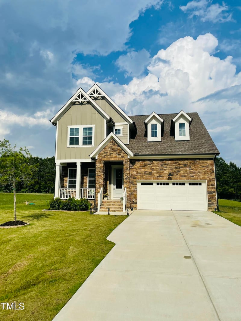 125 Scotland Dr, Youngsville, NC 27596