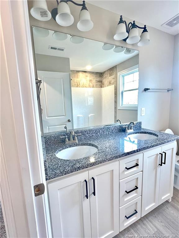 125 Shadybrook Dr, Benson, NC 27504