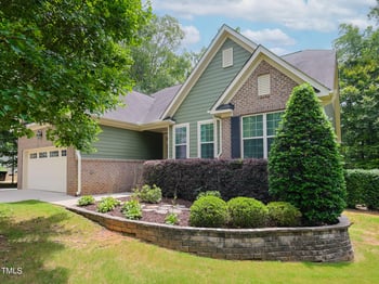 125 Somers Ln, Clayton, NC 27527