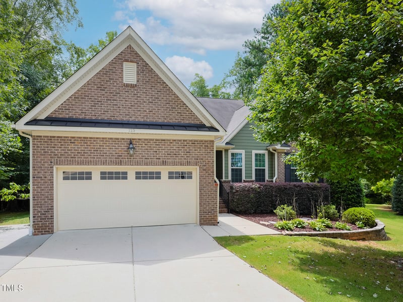 125 Somers Ln, Clayton, NC 27527
