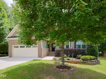 125 Somers Ln, Clayton, NC 27527