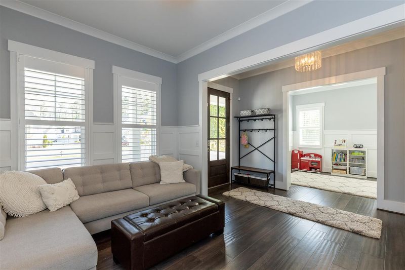 125 Swansboro Ln, Chapel Hill, NC 27516