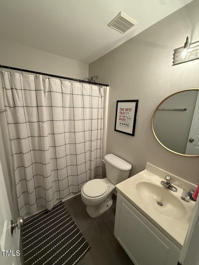 125 Temple St, Four Oaks, NC 27524