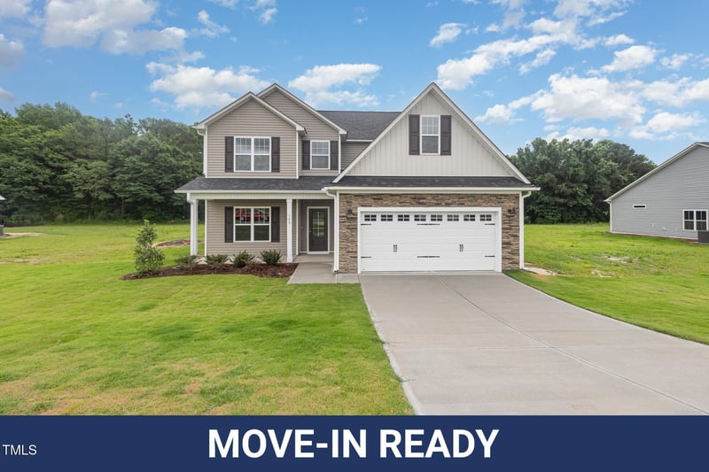 125 Tuskeegee Dr, Smithfield, NC 27577