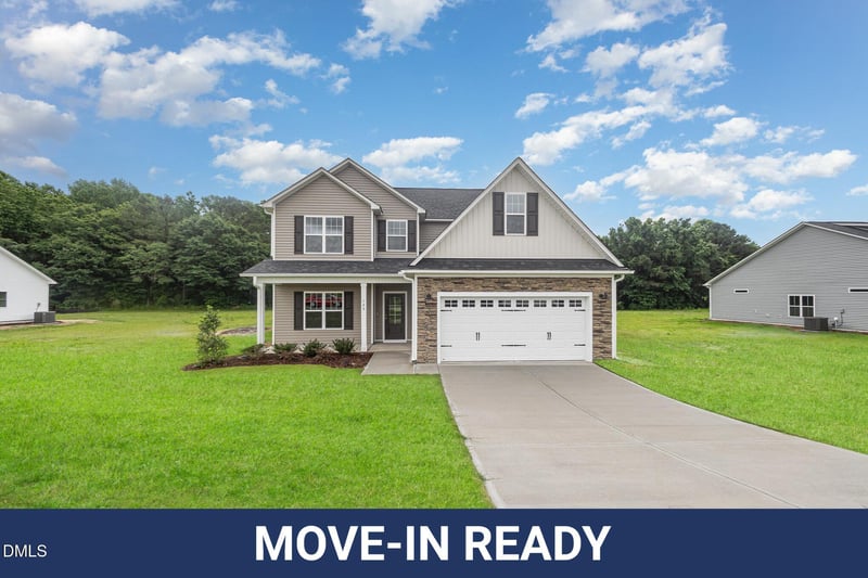 125 Tuskeegee Dr, Smithfield, NC 27577