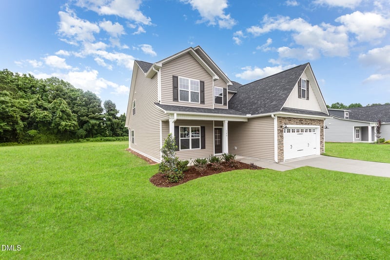 125 Tuskeegee Dr, Smithfield, NC 27577