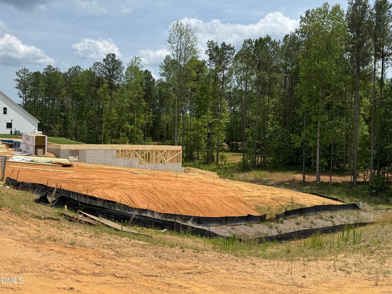 125 Victoria Ridge Dr, Selma, NC 27576