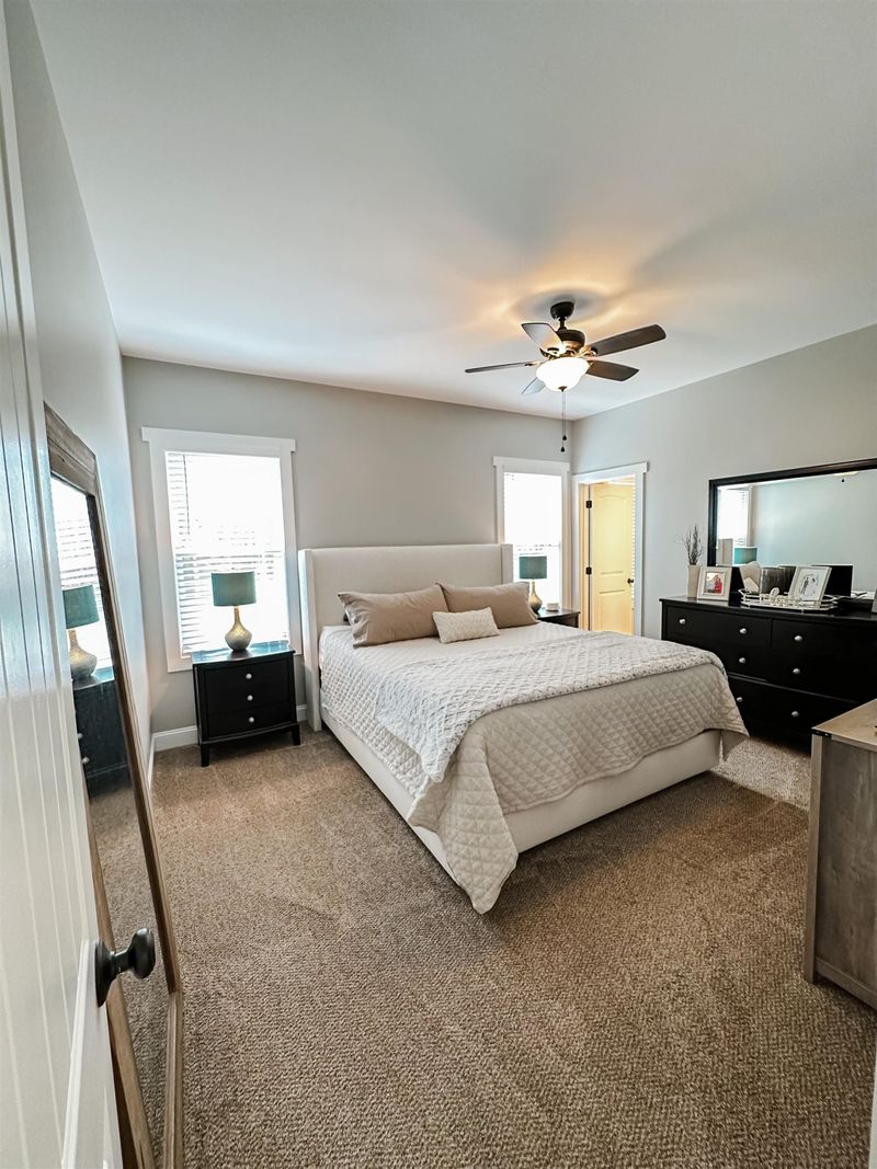 125 Willowcrest Dr, Louisburg, NC 27549