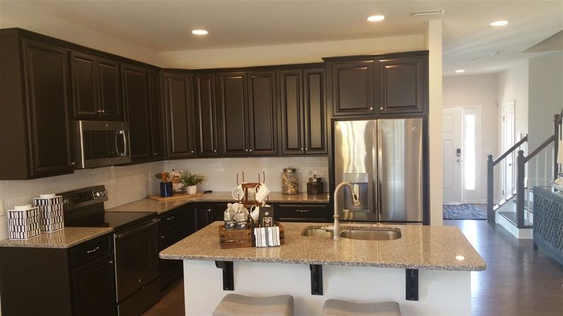125 Writing Rock Pl #82, Apex, NC 27502