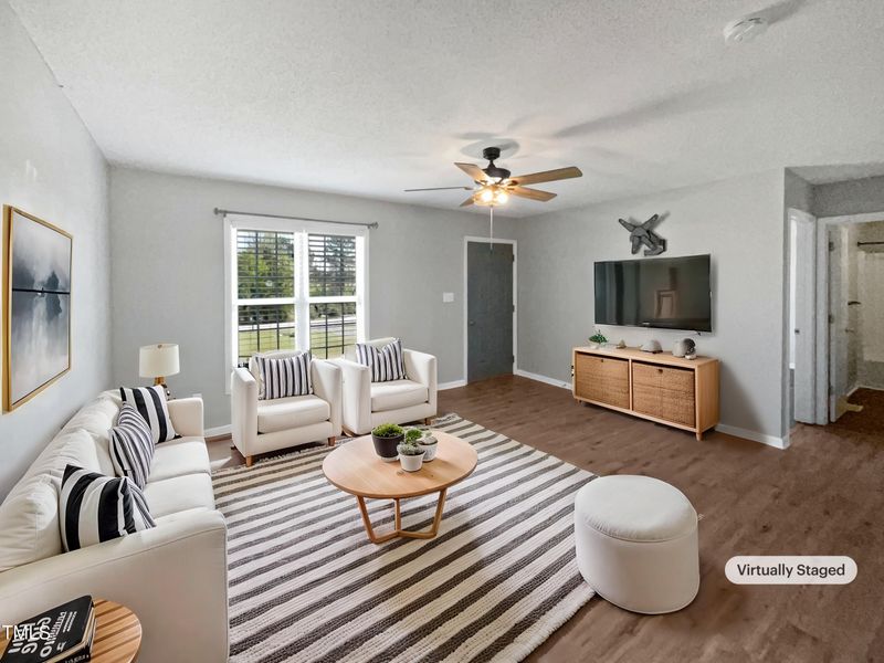 125 Wynnridge Dr, Angier, NC 27501
