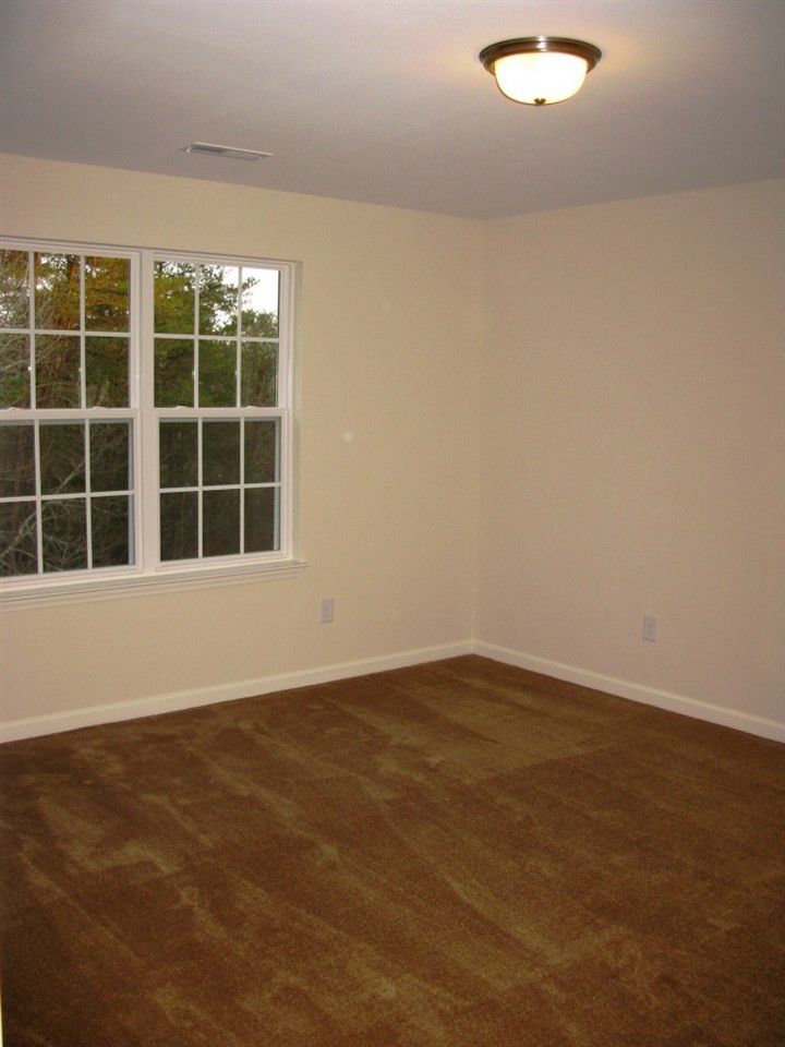 125 Yosemite Ln, Clayton, NC 27527