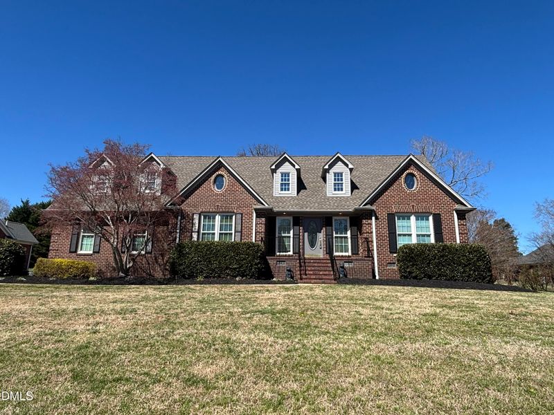 1250 Pebble Dr, Graham, NC 27253