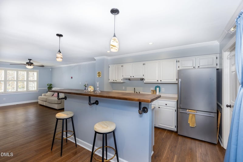 1250 Shadowbark Ct, Raleigh, NC 27603