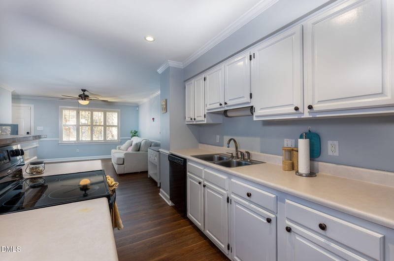 1250 Shadowbark Ct, Raleigh, NC 27603