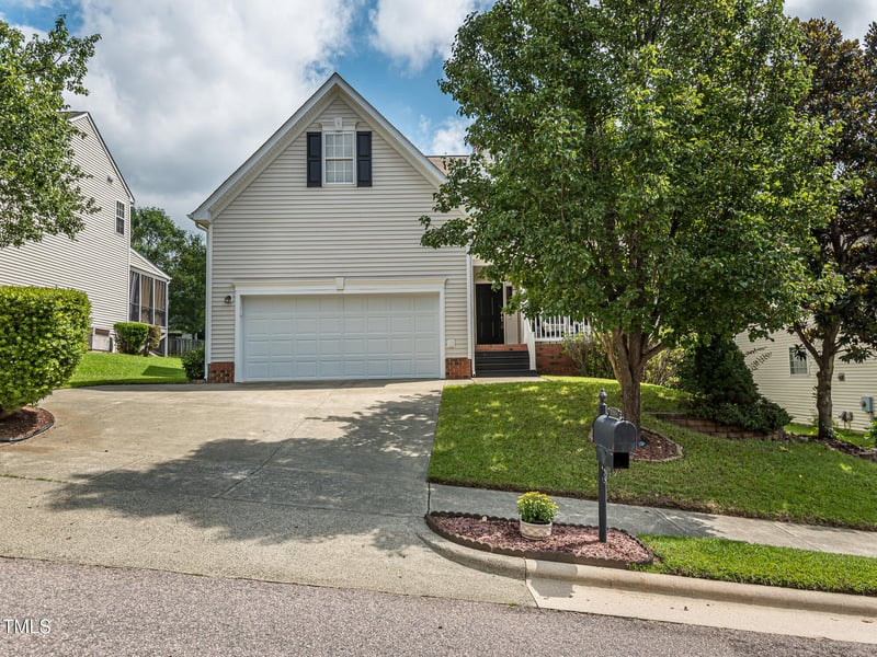 12504 Garden Tree Ln, Raleigh, NC 27604