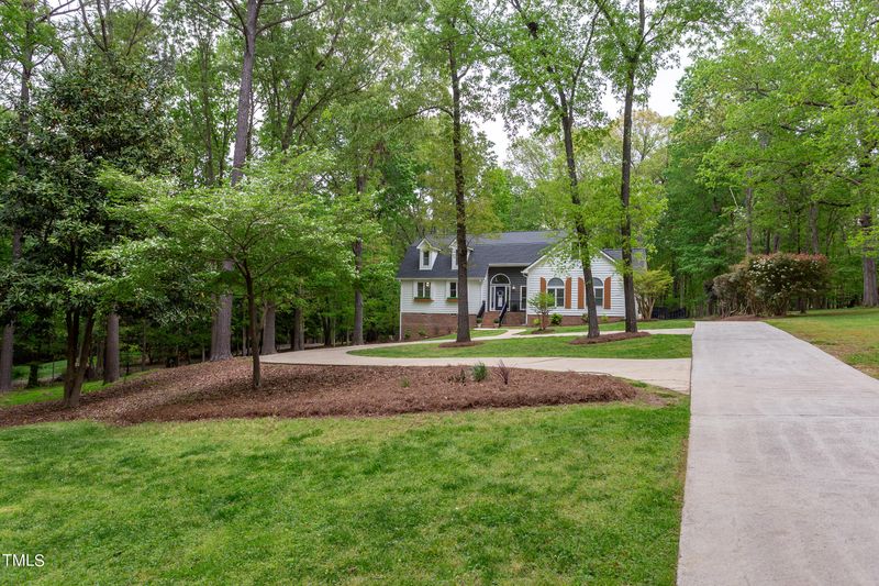 12504 Waterman Dr, Raleigh, NC 27614