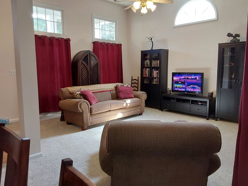12509 Harcourt Dr, Raleigh, NC 27613