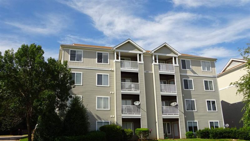 1251 University Ct #102, Raleigh, NC 27606
