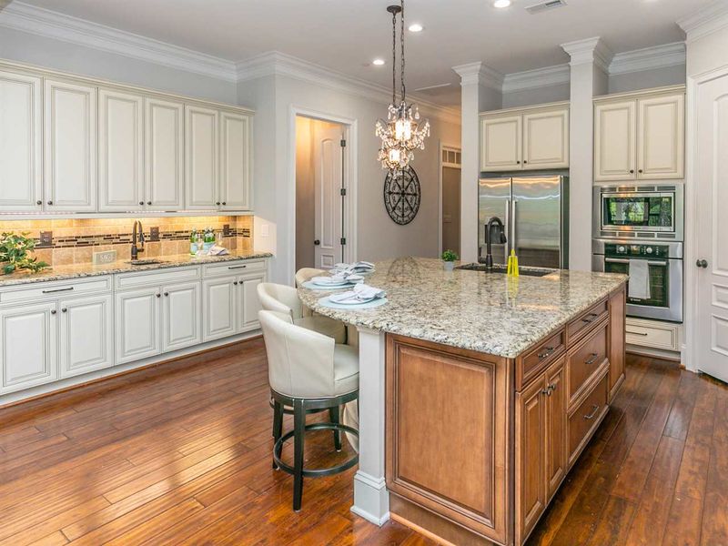 12513 Bellstone Ln, Raleigh, NC 27614