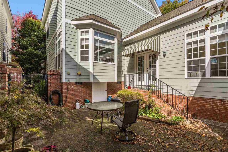 1252 N Blount St, Raleigh, NC 27604