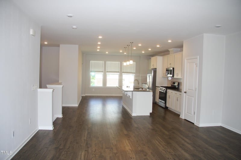 1252 Commack Dr, Durham, NC 27703