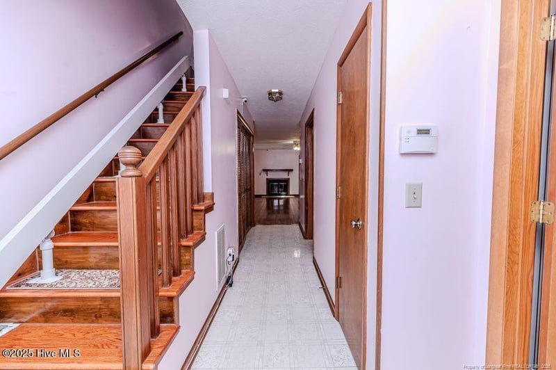 1252 Forest Dr, Fayetteville, NC 28303