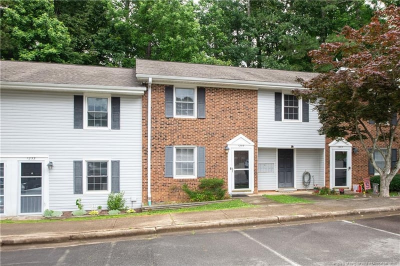 1255 Donaldson Ct, Cary, NC 27511