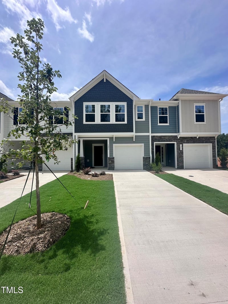 1255 Hammond Dr, Mebane, NC 27302