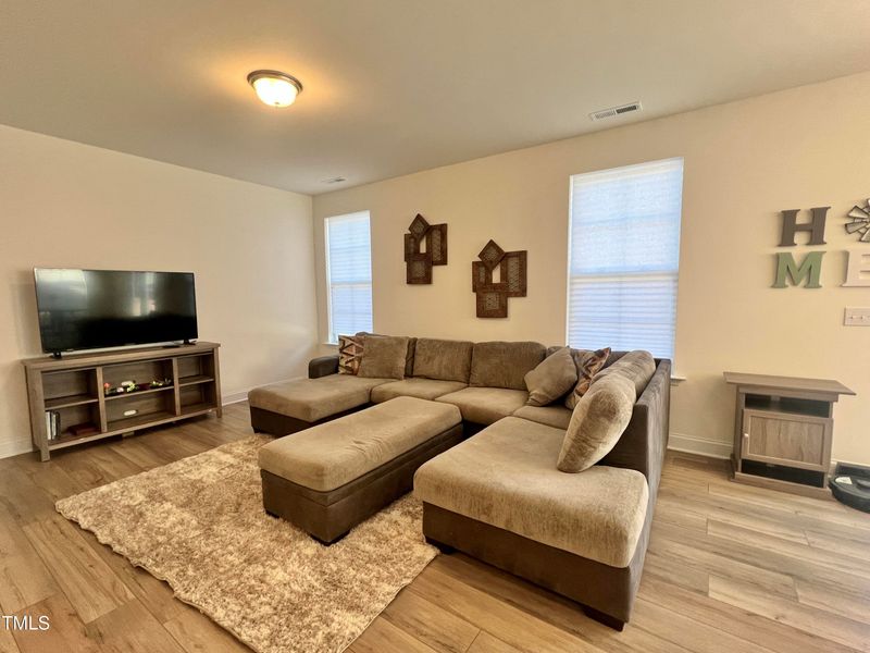 1256 Channel Drop, Zebulon, NC 27597
