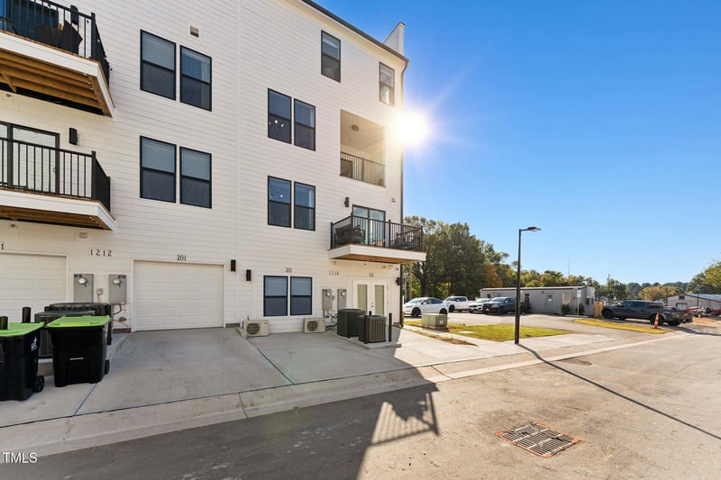 1259 Shaw View Al #201, Raleigh, NC 27601