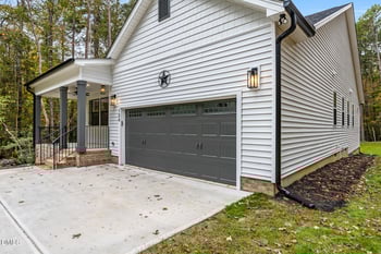 126 Acoma Dr, Louisburg, NC 27549