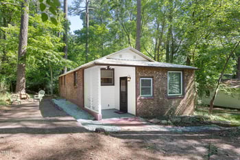 126 Barclay Rd, Chapel Hill, NC 27516