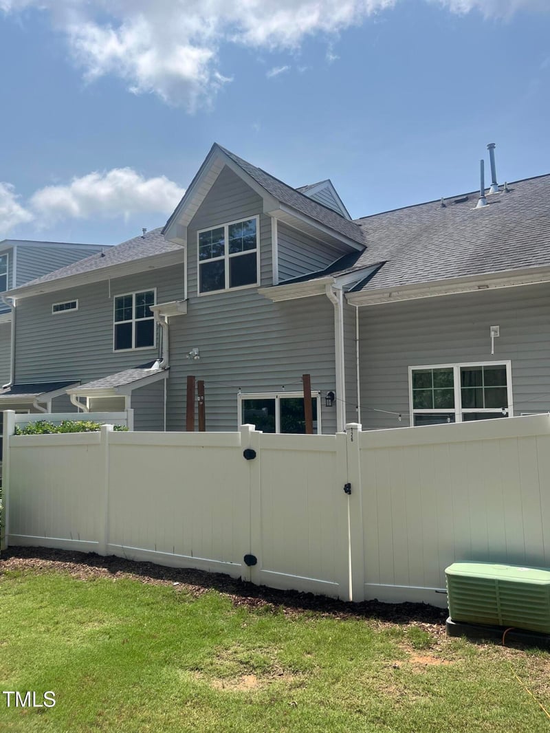 126 Churment Ct, Durham, NC 27703