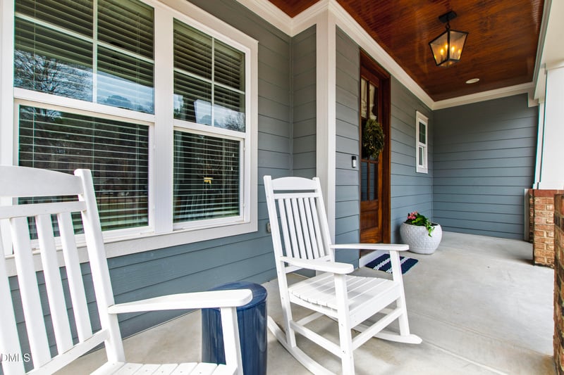126 W Circle Dr, Cary, NC 27511