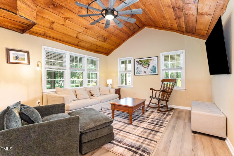 126 Crosswinds Dr, Selma, NC 27576