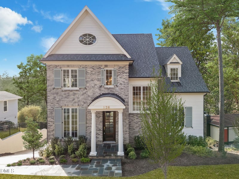 126 Drewry Ln, Raleigh, NC 27609