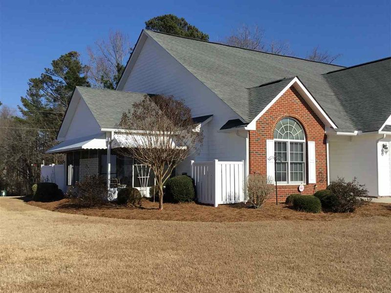126 Glenalmond Ct, Dunn, NC 28334