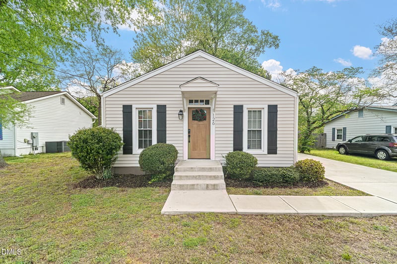 126 Hester St, Knightdale, NC 27545