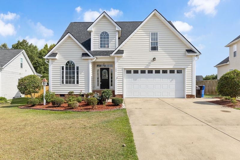 126 Kerrylane Dr, Angier, NC 27501