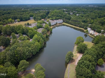 126 Lake Hollow Cir, Cary, NC 27513