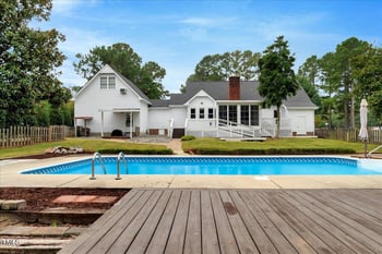 126 Lakeside Cir, Willow Springs, NC 27592