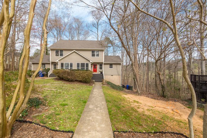 126 Mallard Ct, Chapel Hill, NC 27517