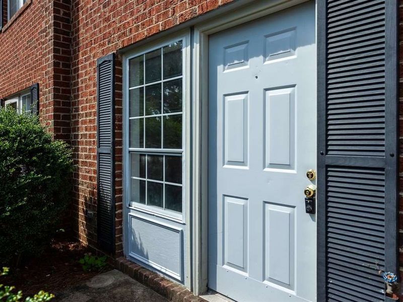 126 Marlowe Ct, Chapel Hill, NC 27510