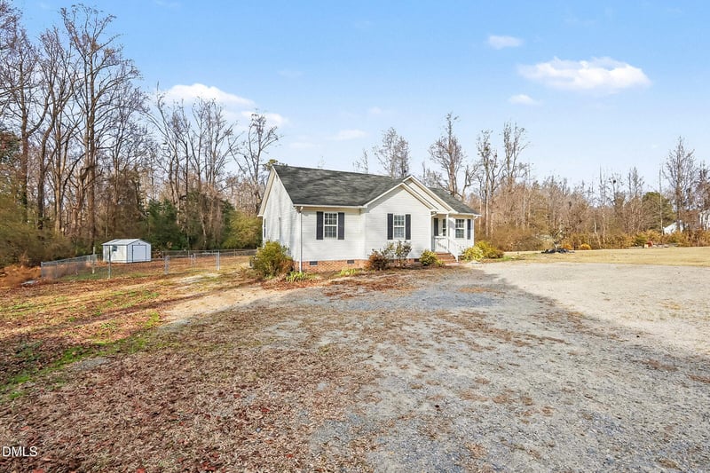 126 Mary Michael Ln, Benson, NC 27504