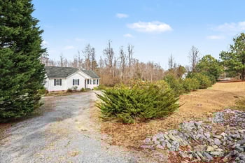 126 Mary Michael Ln, Benson, NC 27504