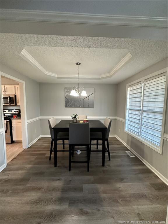 126 Mountain View Dr, Sanford, NC 27332
