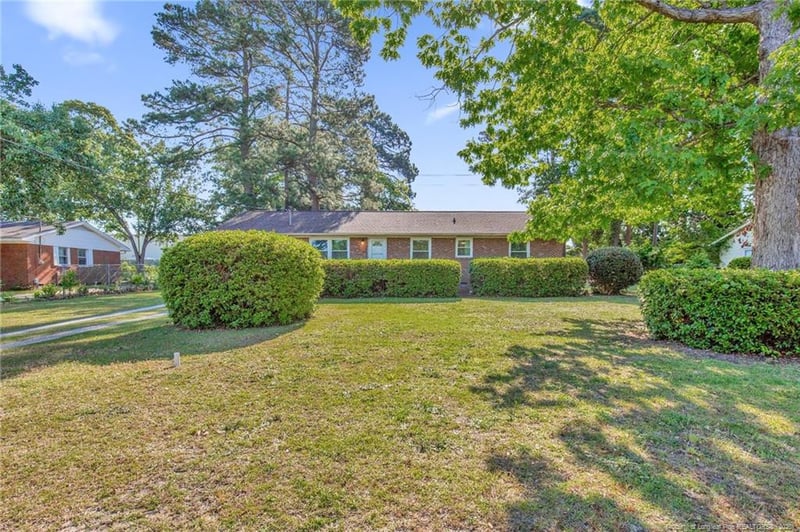 126 Old Gate Rd, Fayetteville, NC 28314